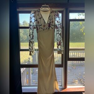 Floral Embroidered Long Sleeve Dress